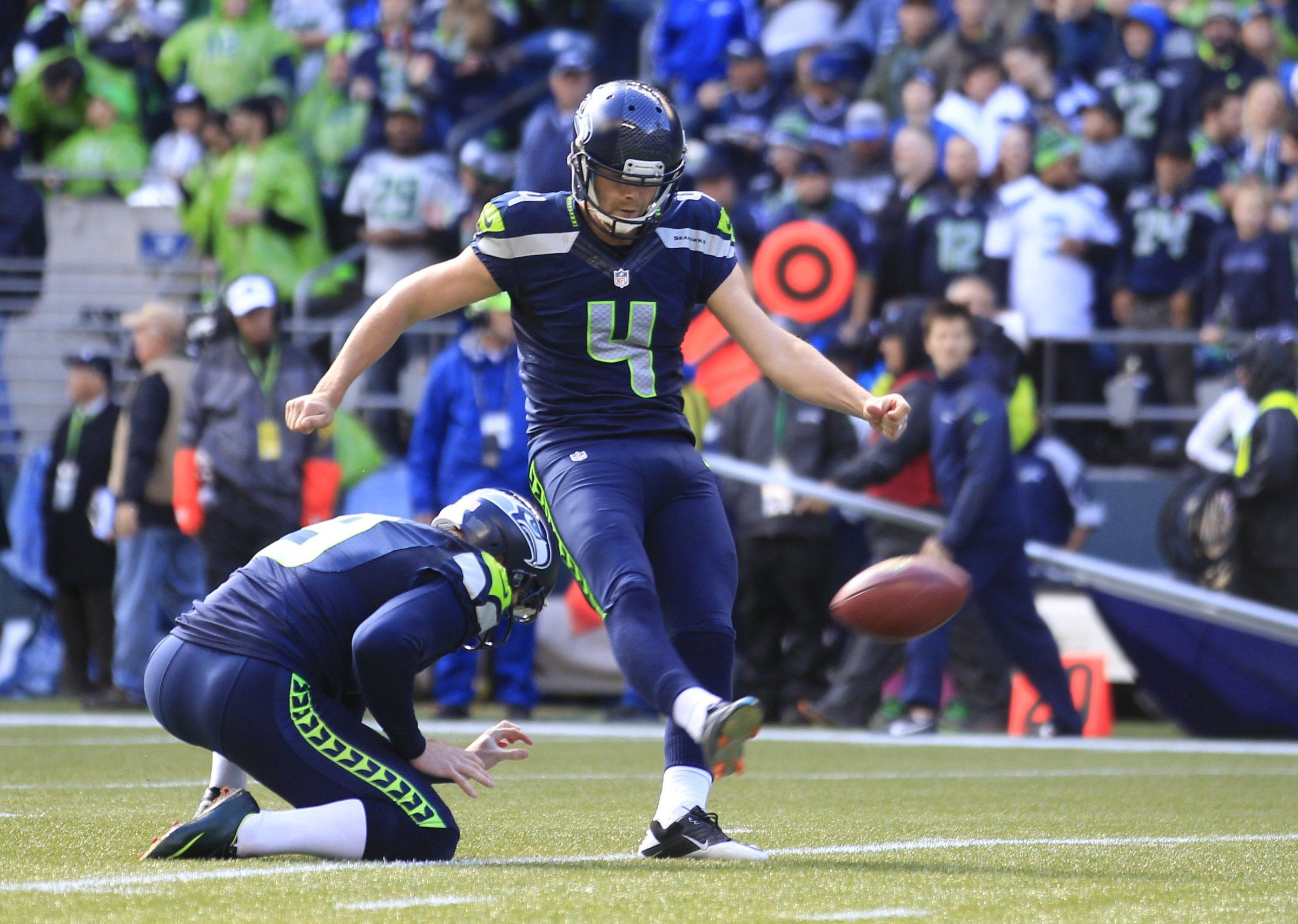 Former Seahawks kicker Stephen Hauschka announces retirement at