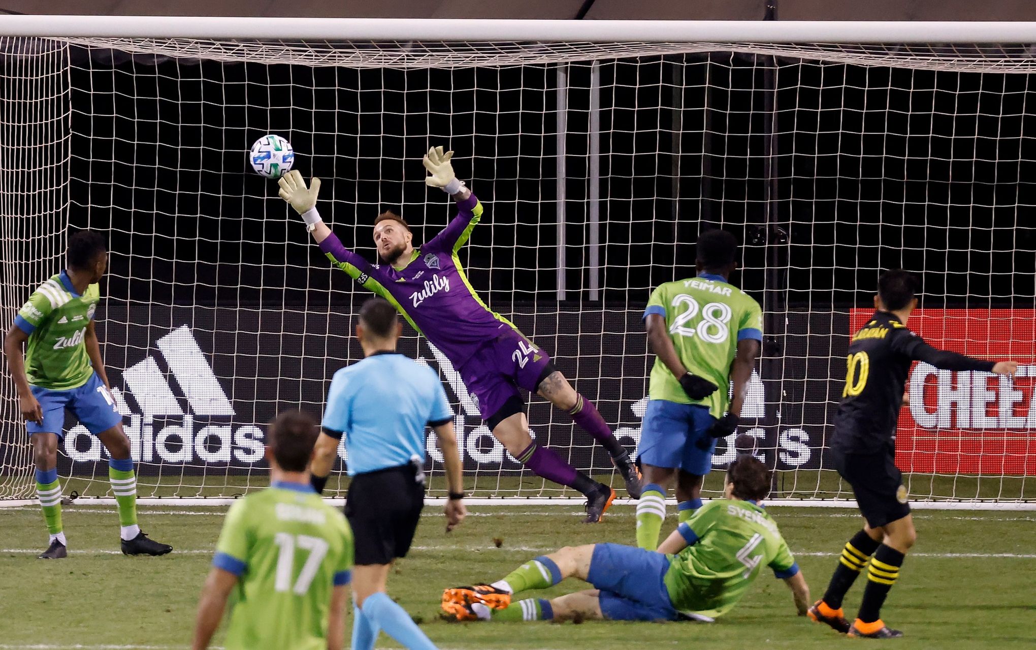 Columbus Crew win 2nd MLS title, beating Seattle 3-0