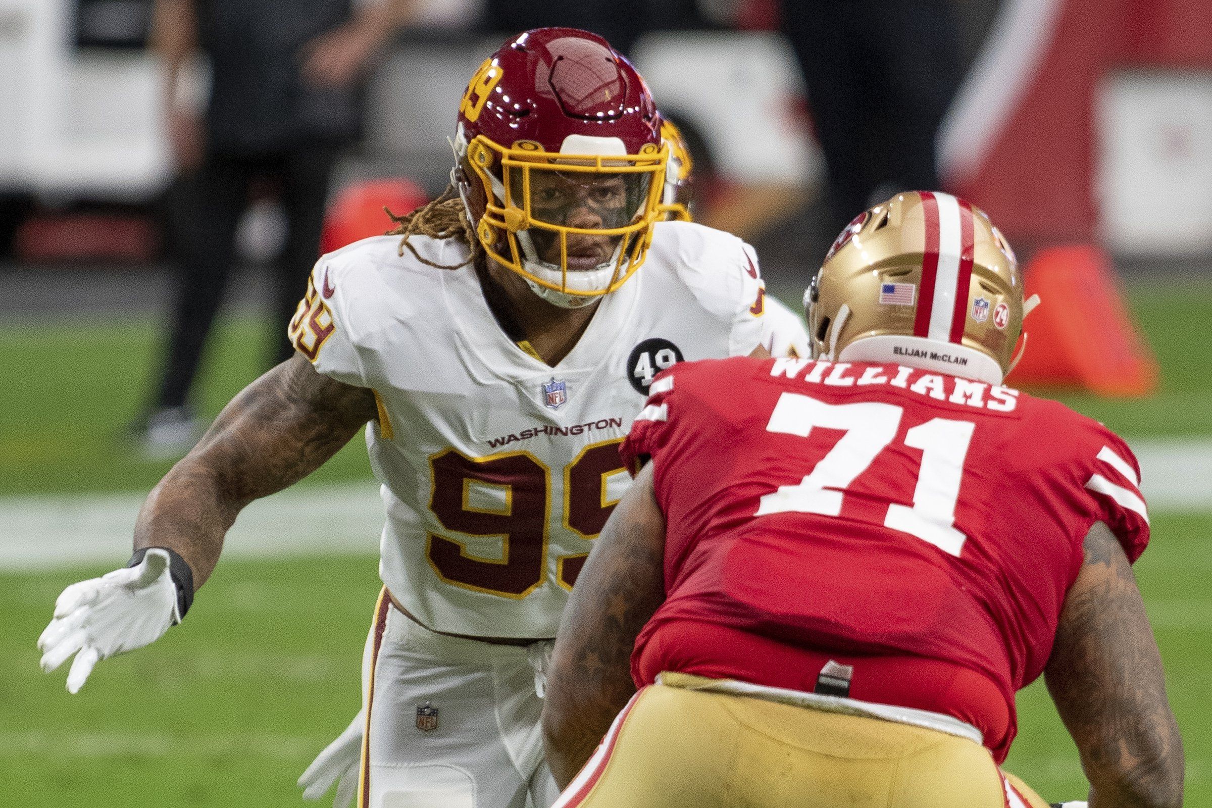 washington football team versus seattle