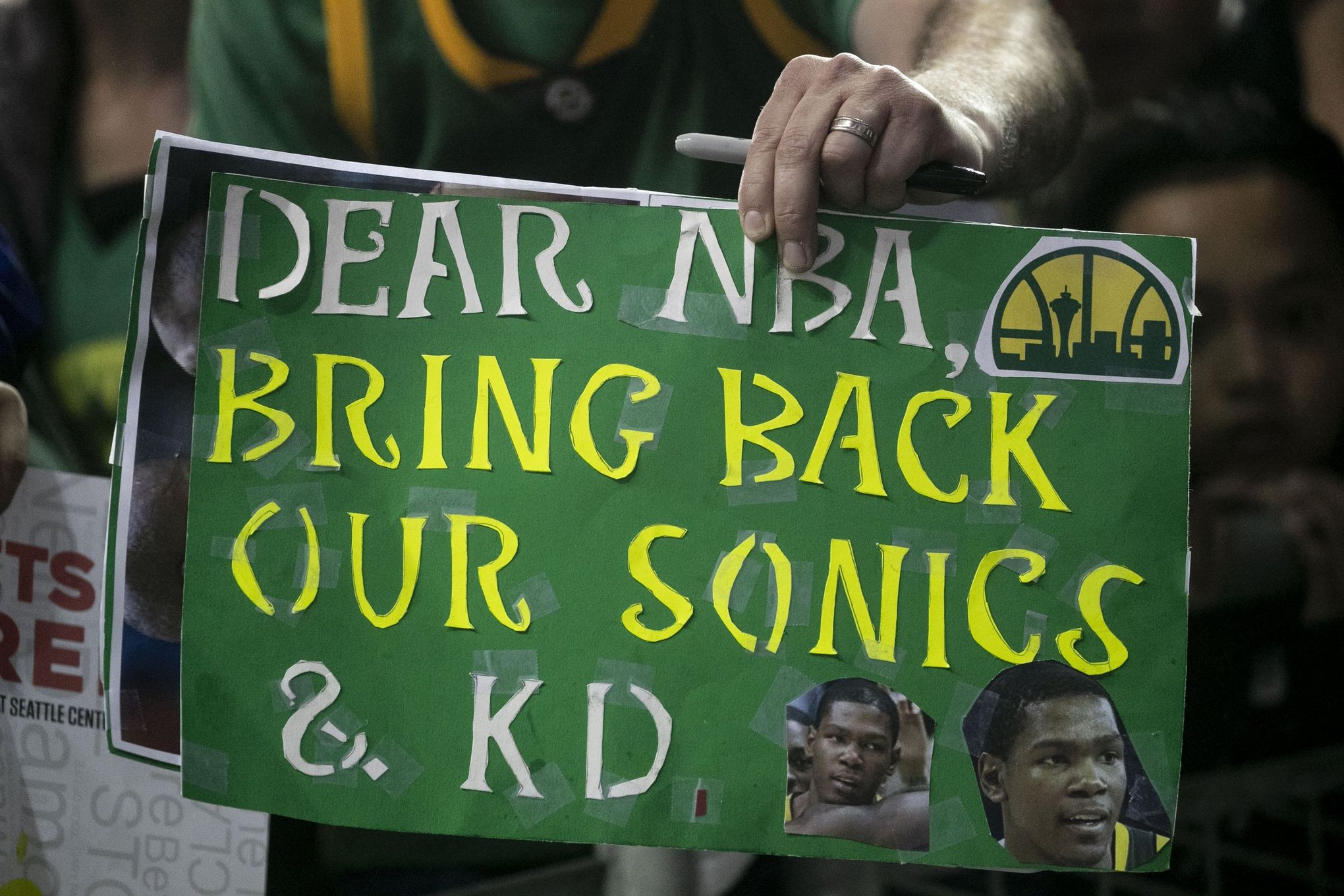 NBA returns to Seattle for 2nd preseason game. Will the Sonics be next?