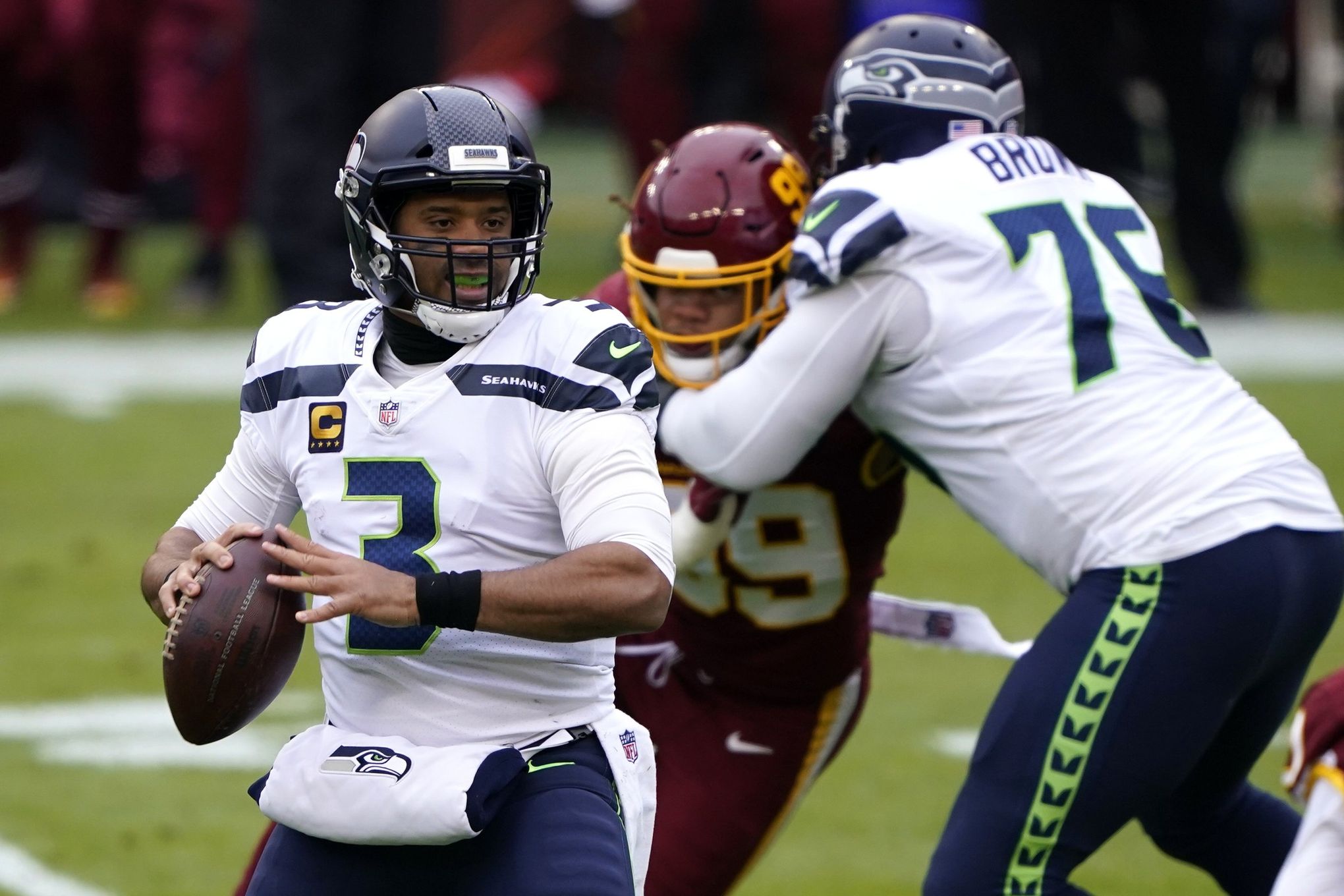 Seahawks-Rams predictions: Seattle Times writers make their picks