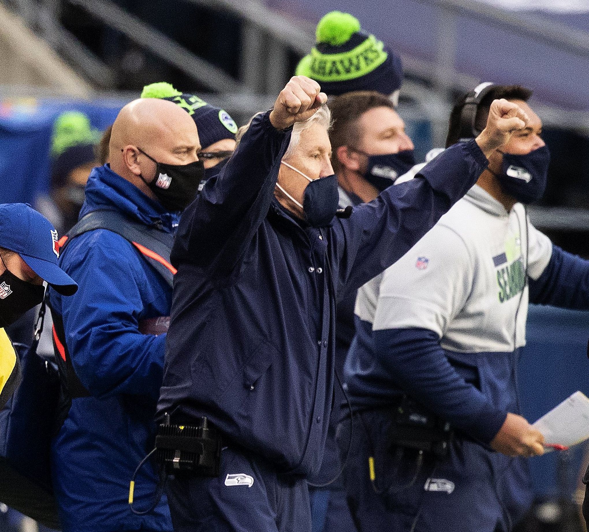 Seahawks can clinch playoff berth with win or tie at Rams this weekend