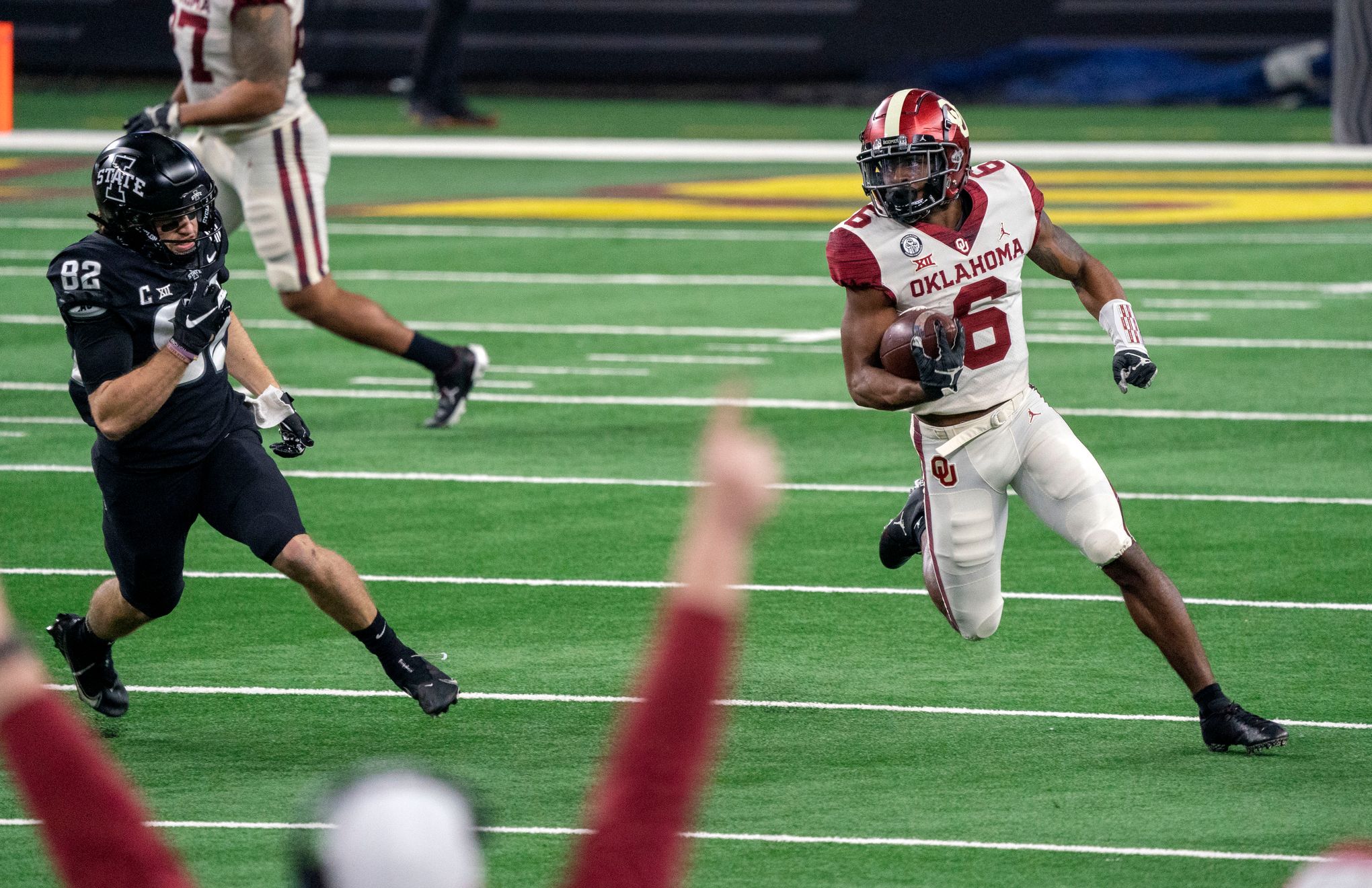 Oklahoma Sooners Football: DB Tre Brown selected by Seattle Seahawks with  the No. 137 overall pick in the 2021 NFL Draft - Crimson And Cream Machine