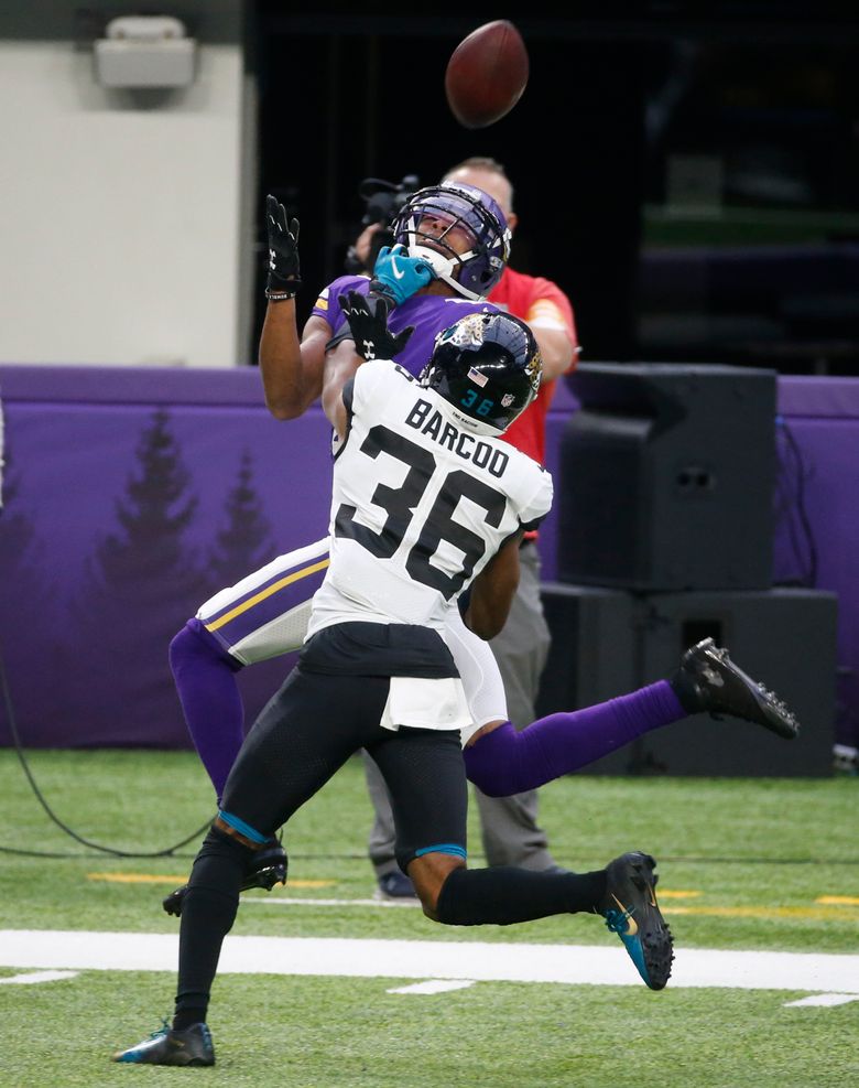 Jefferson passes Randy Moss, sets Vikings rookie receiving yardage