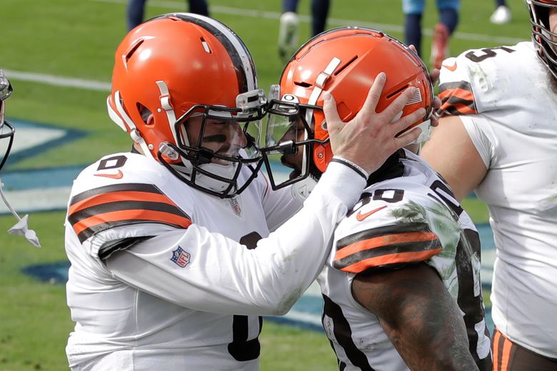 Baker Mayfield of the Cleveland Browns throws a first half pass