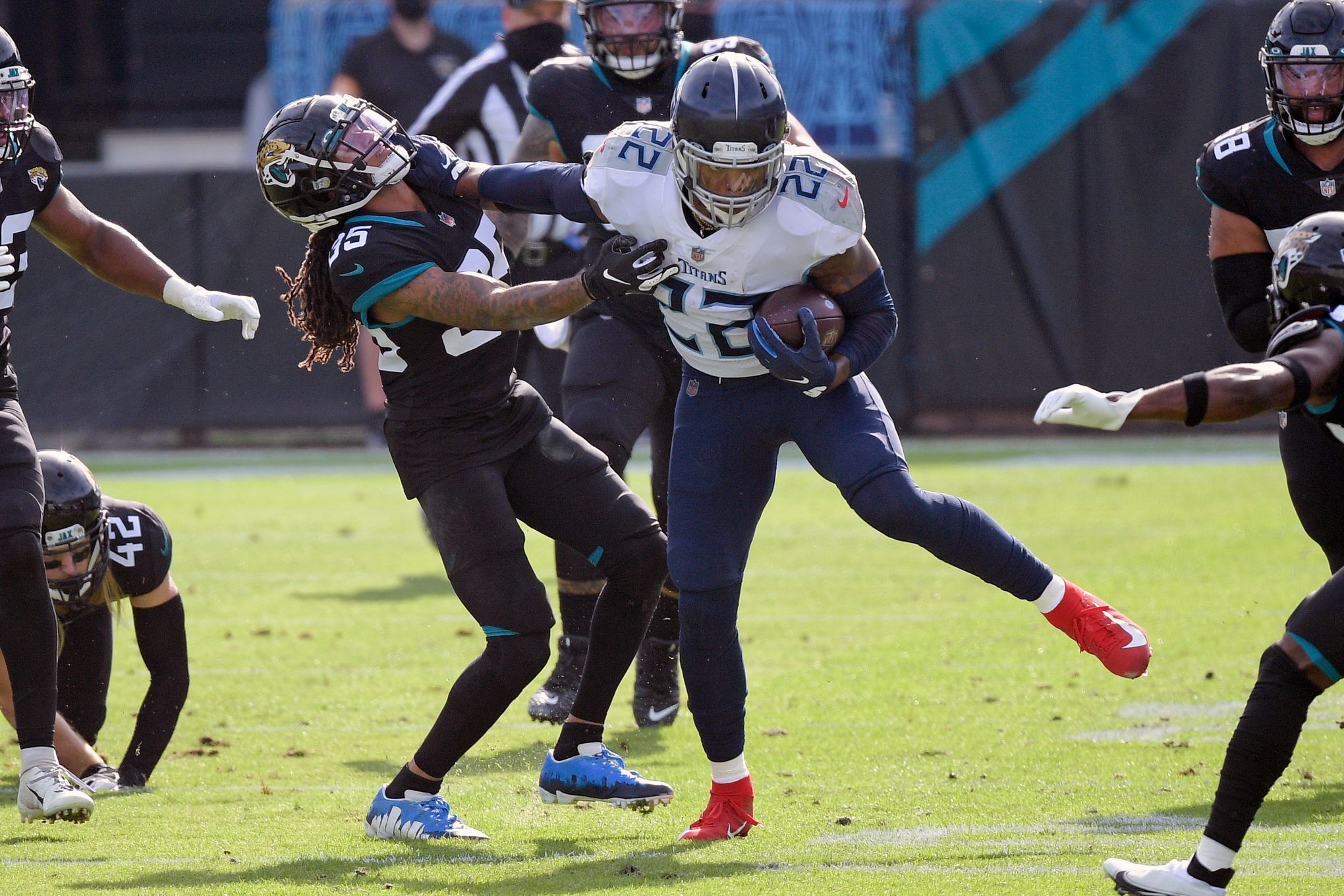 Jaguars defeat Titans, clinch AFC South championship and a playoff