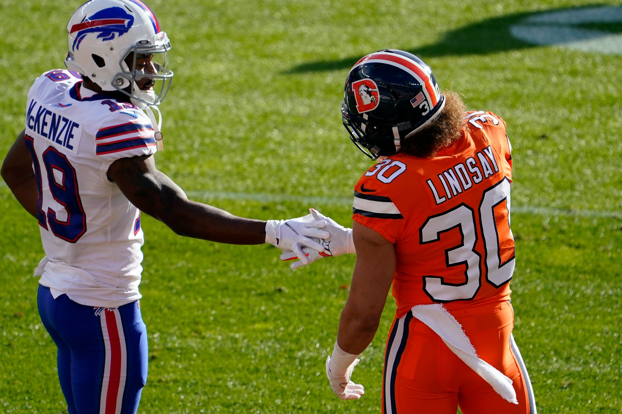 Denver Broncos: Phillip Lindsay open to re-signing with the team