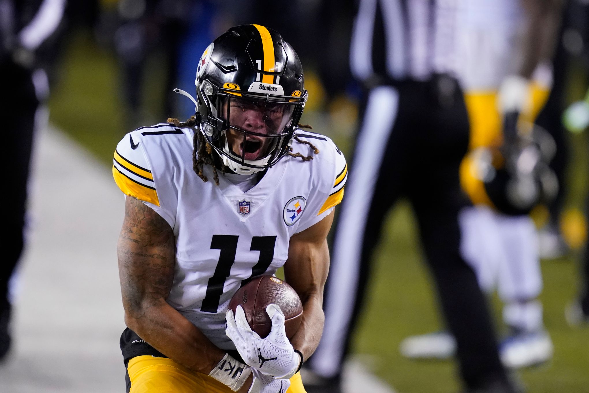 Should The Steelers Part Ways With Struggling WR Chase Claypool