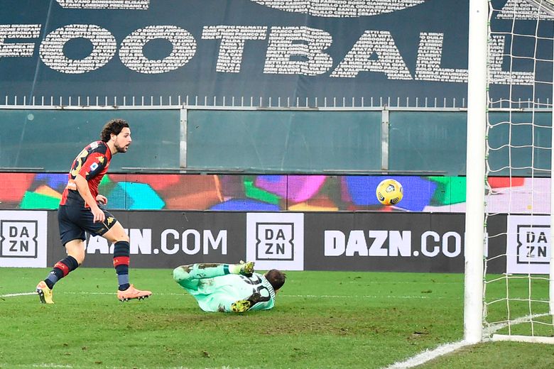 Napoli rescue draw with late rally against Genoa