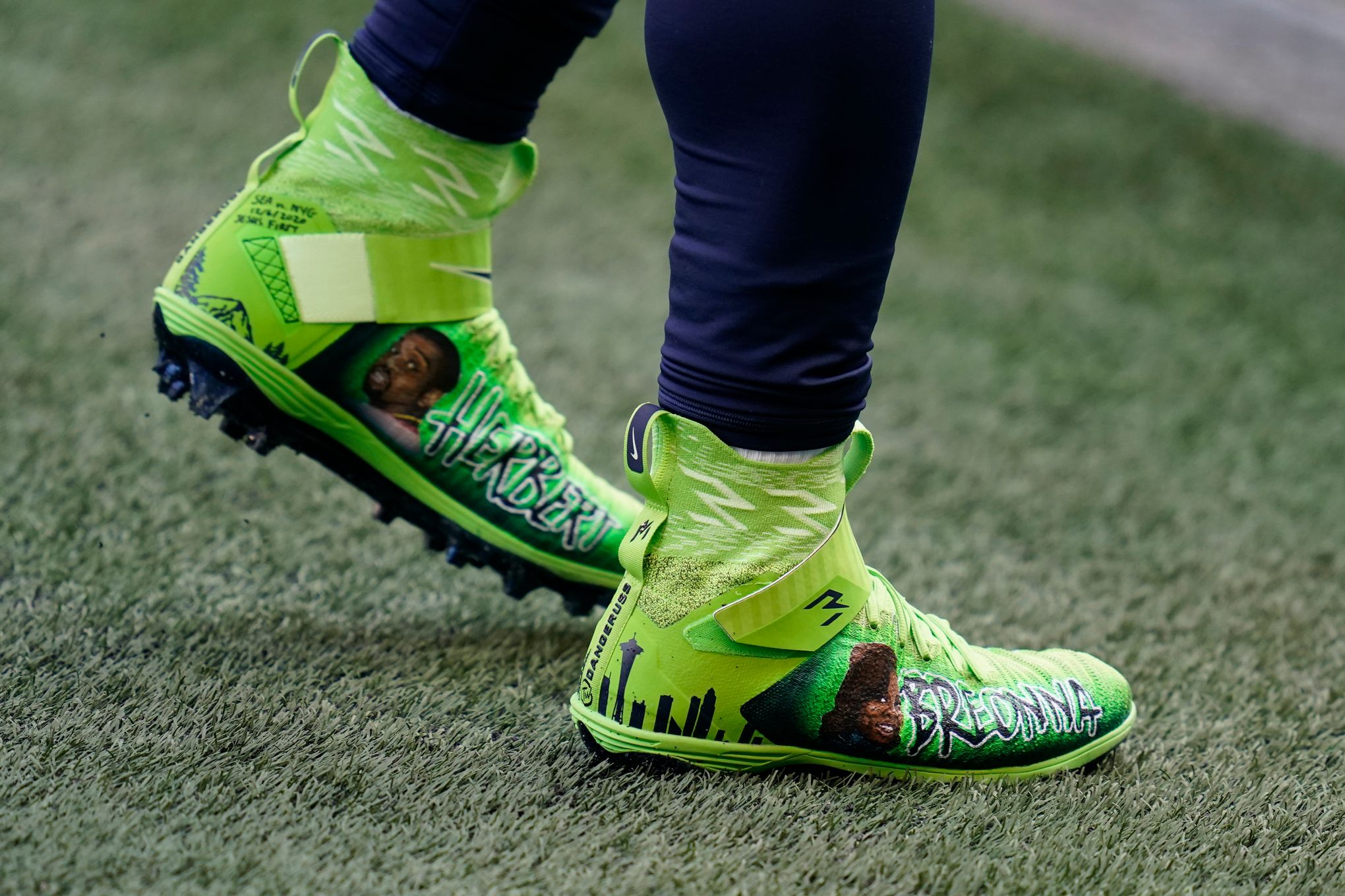 Kids Seattle Seahawks Shoes & Socks, Seahawks Shoes & Socks