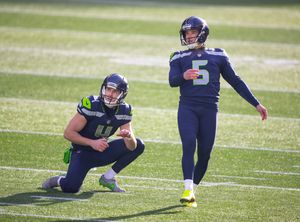 Overmatched and out: Offensive ineptitude dooms Seahawks in wild-card  playoff loss to Rams