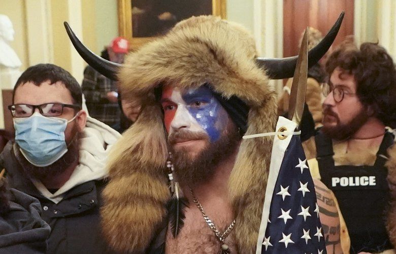 Man Who Wore Horns Hat Apologizes For Storming Capitol The Seattle Times   01152021 Chansley Tzr 061824 