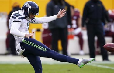 Seahawks position overview: Special teams core returning