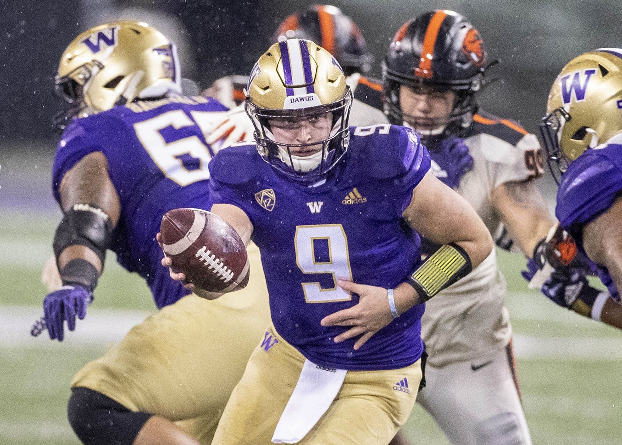 Washington Huskies Football Initial 2021 Depth Chart Released - UW