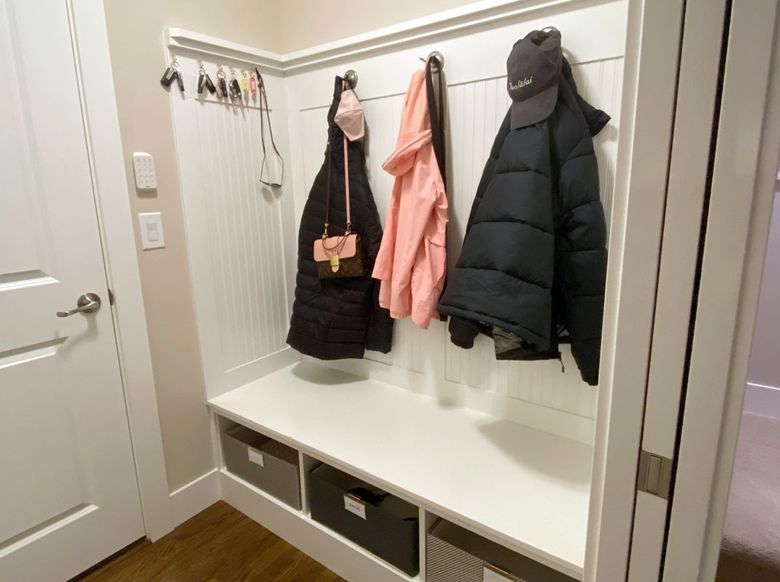 Seattle Custom Entryway Storage & Mudroom Lockers