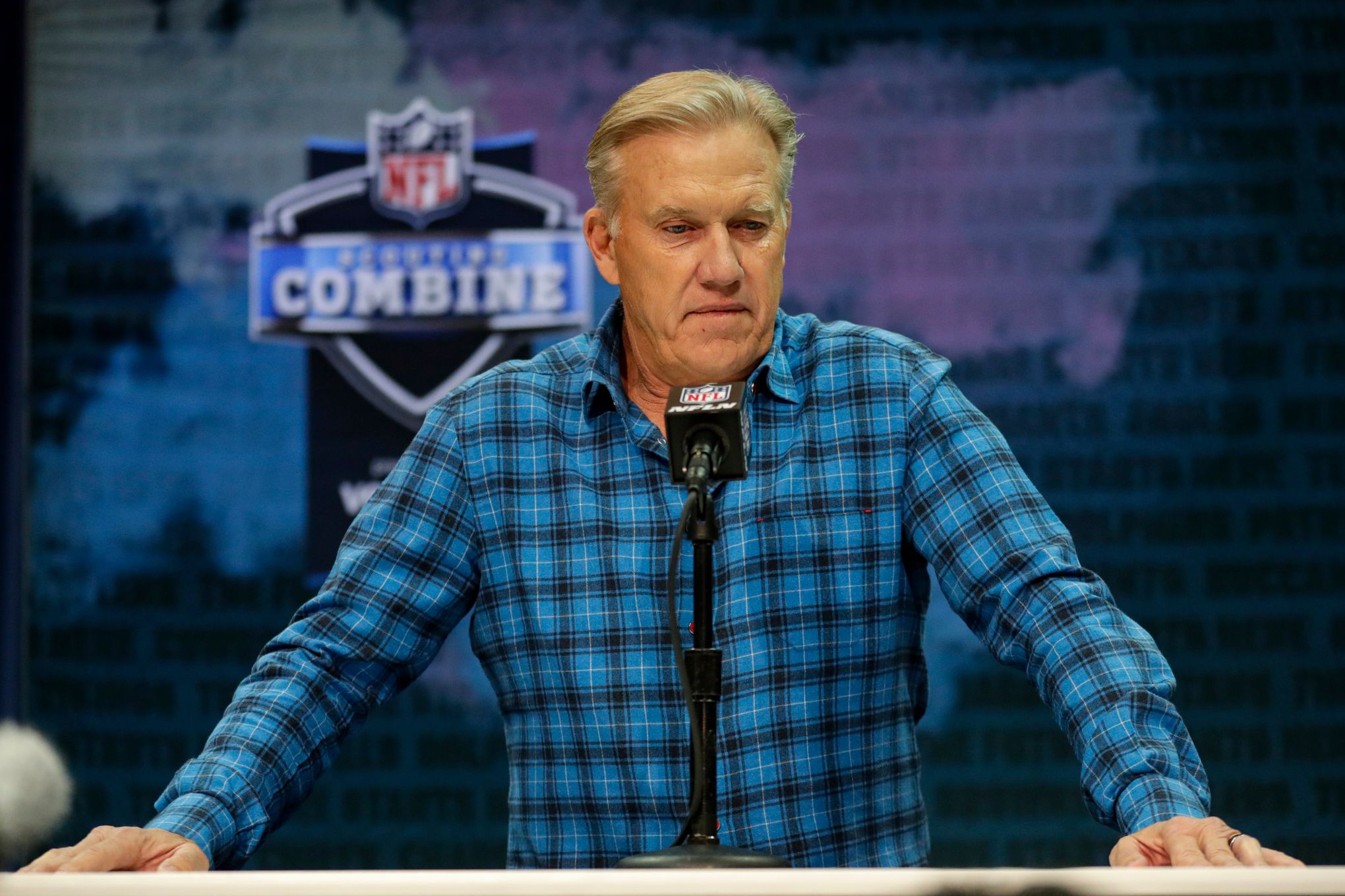 John Elway has deal with Broncos extended, GM added to title