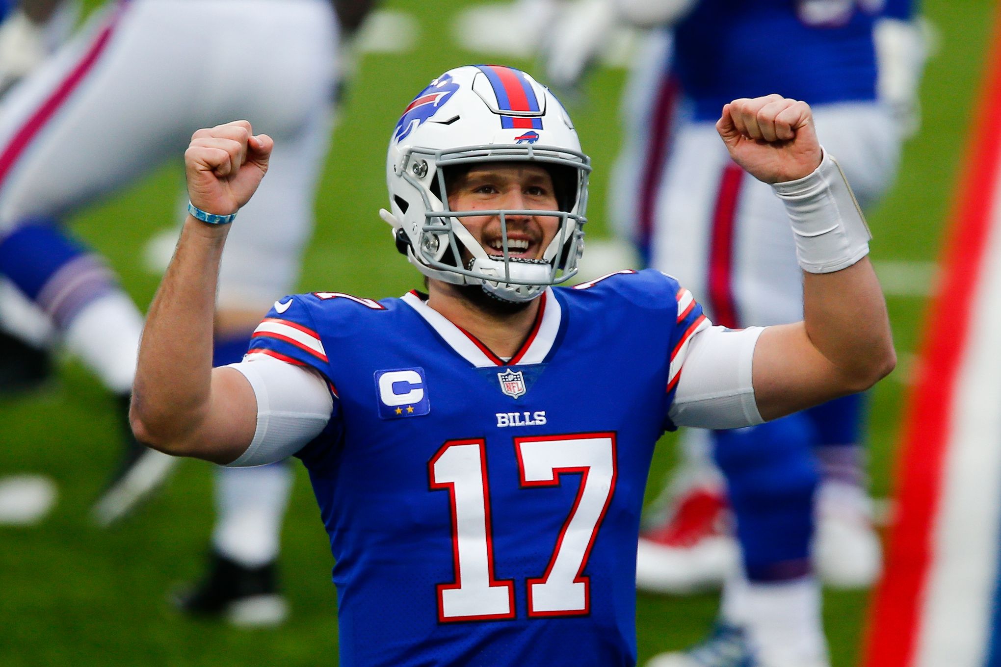 Bills clinch playoff berth with last-second win over Dolphins