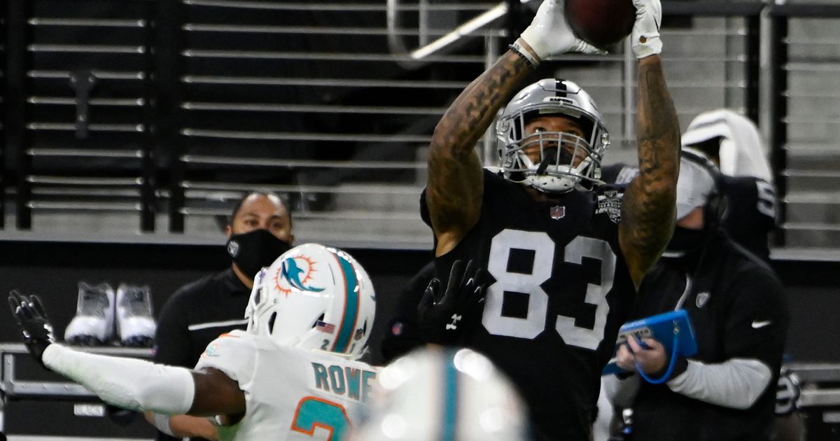 Raiders TE Darren Waller questionable for season finale versus