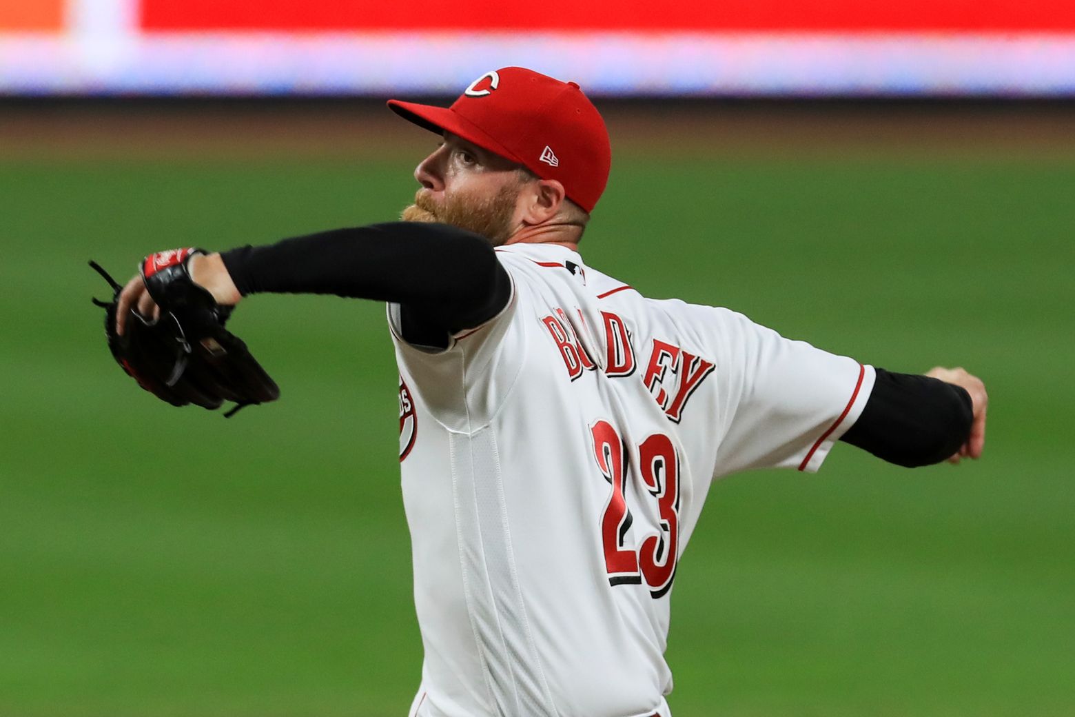 AP source: Phillies agree to $6M, 1-year deal with Bradley | The ...