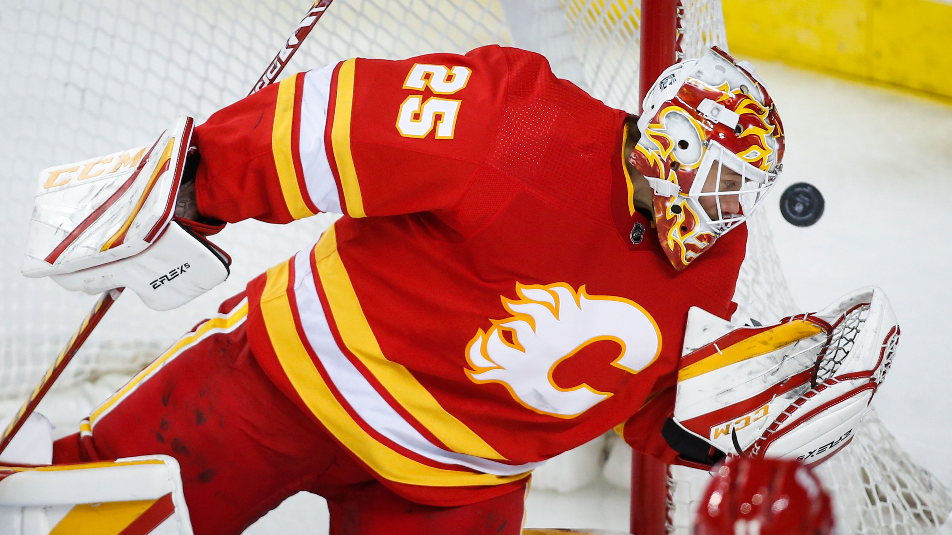 Markstrom Records Shutout, Flames Top Canucks 3-0 | The Seattle Times