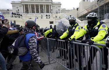Man charged in US Capitol riot worked for FBI, lawyer says | The ...