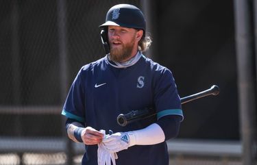 Mariners outfielder Jake Fraley isn’t letting an eye-opening and ...