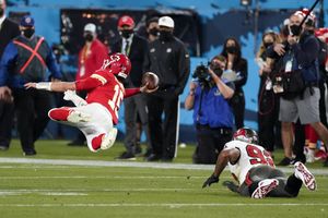 Tom Brady wins Super Bowl No. 7, Buccaneers beat Chiefs 31-9 - The Sumter  Item