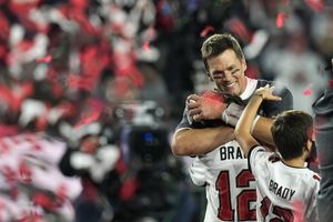 Tom Brady wins Super Bowl No. 7, Buccaneers beat Chiefs 31-9 - The Sumter  Item