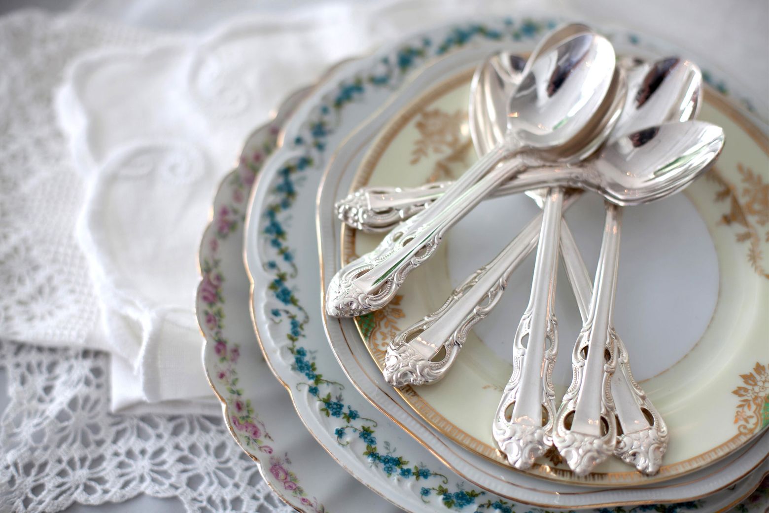 Replacement China Patterns, Flatware, and Crystal
