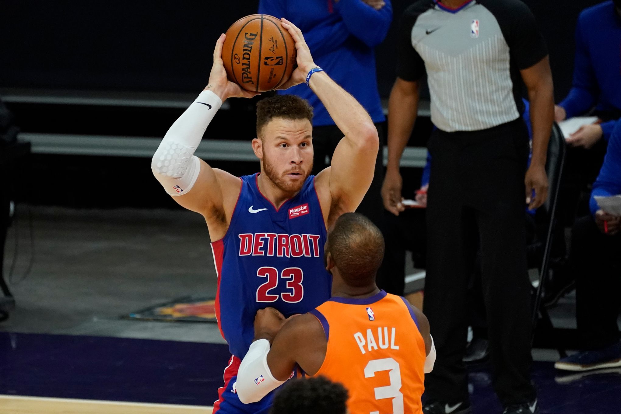 Column: Blake Griffin's buyout from the Detroit Pistons marks the end of an  era – Grand Valley Lanthorn