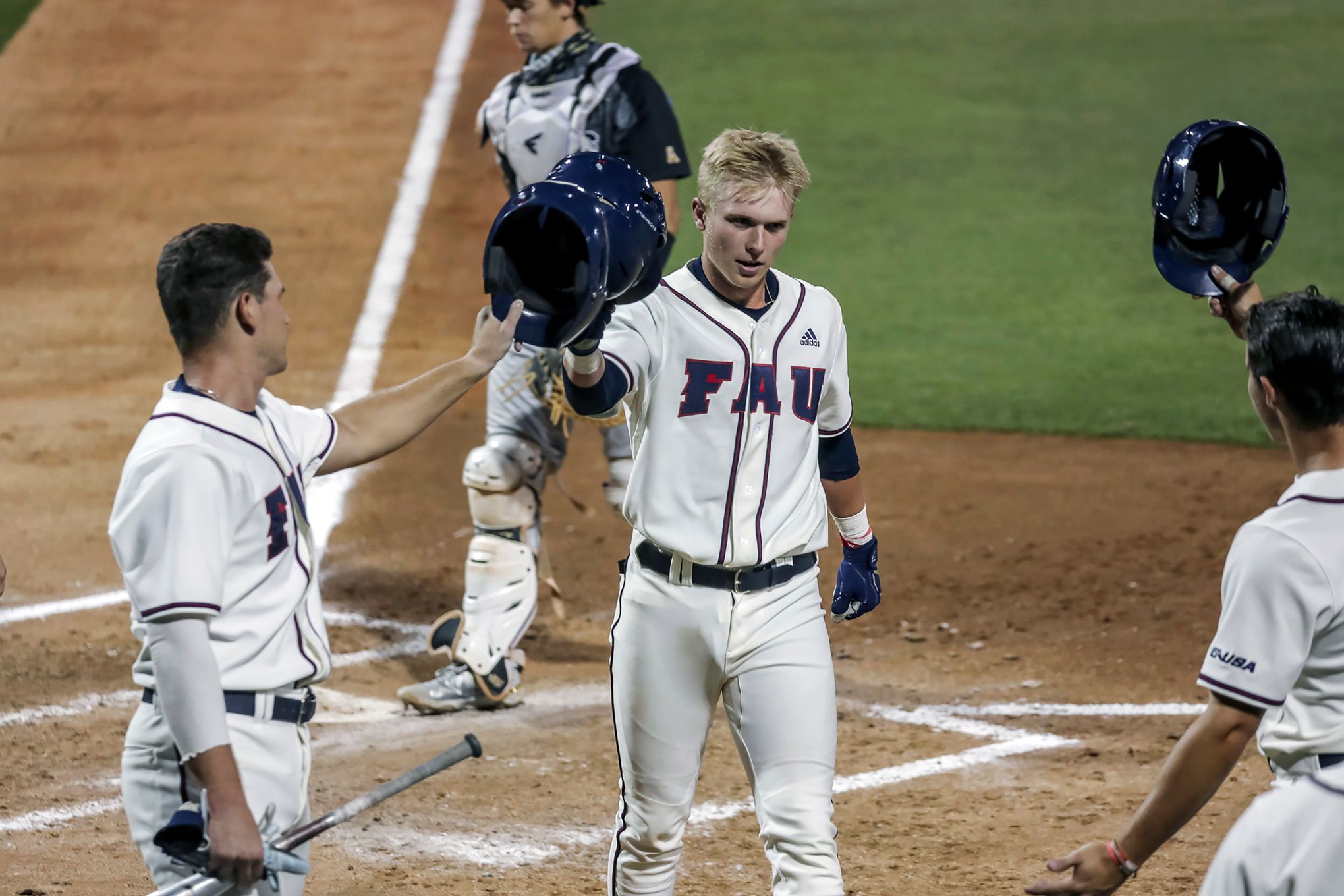 Miami baseball falls to FAU in final home game of 2021