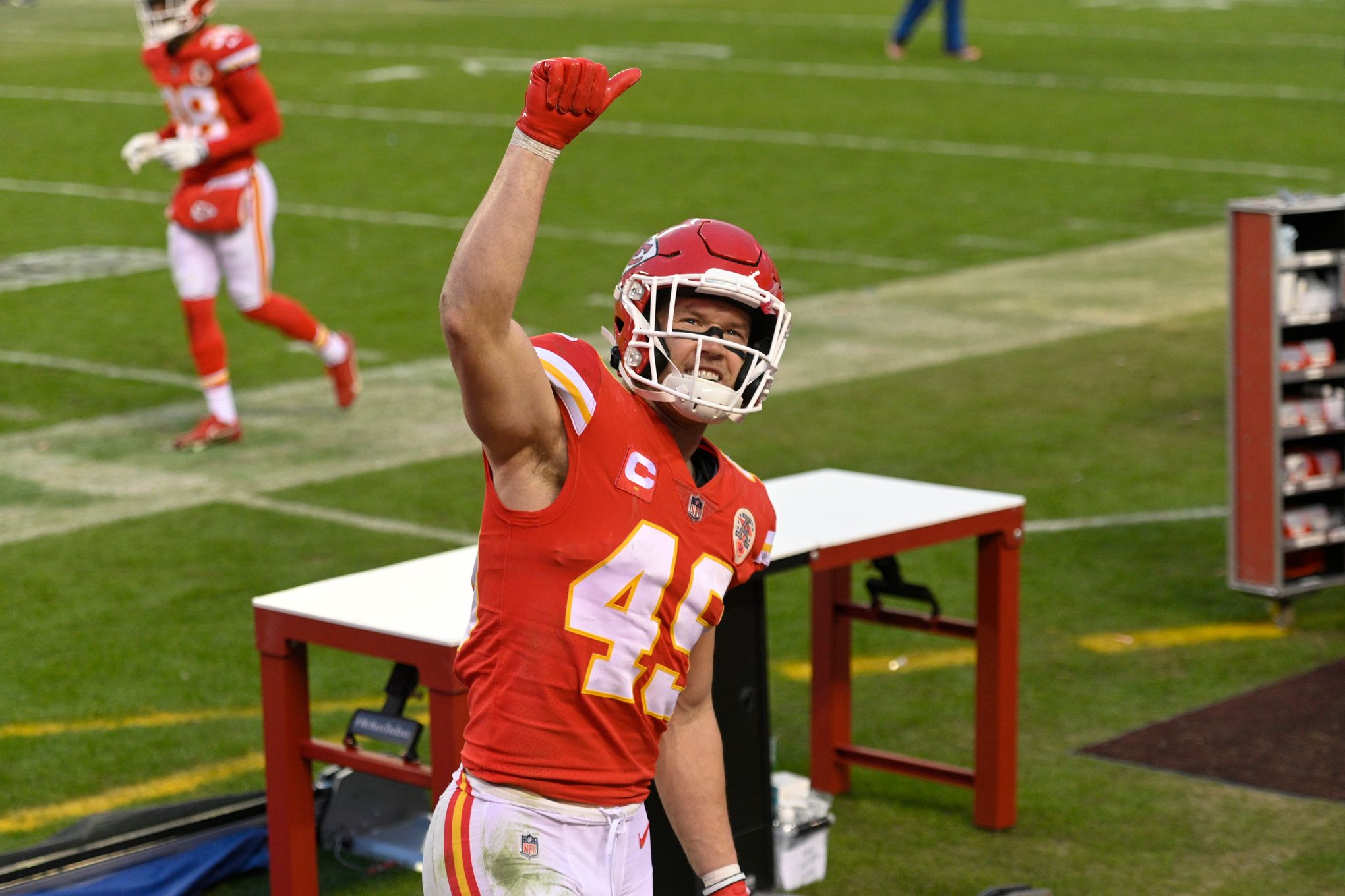 Chiefs Make Noteworthy Roster Move Following Travis Kelce Injury