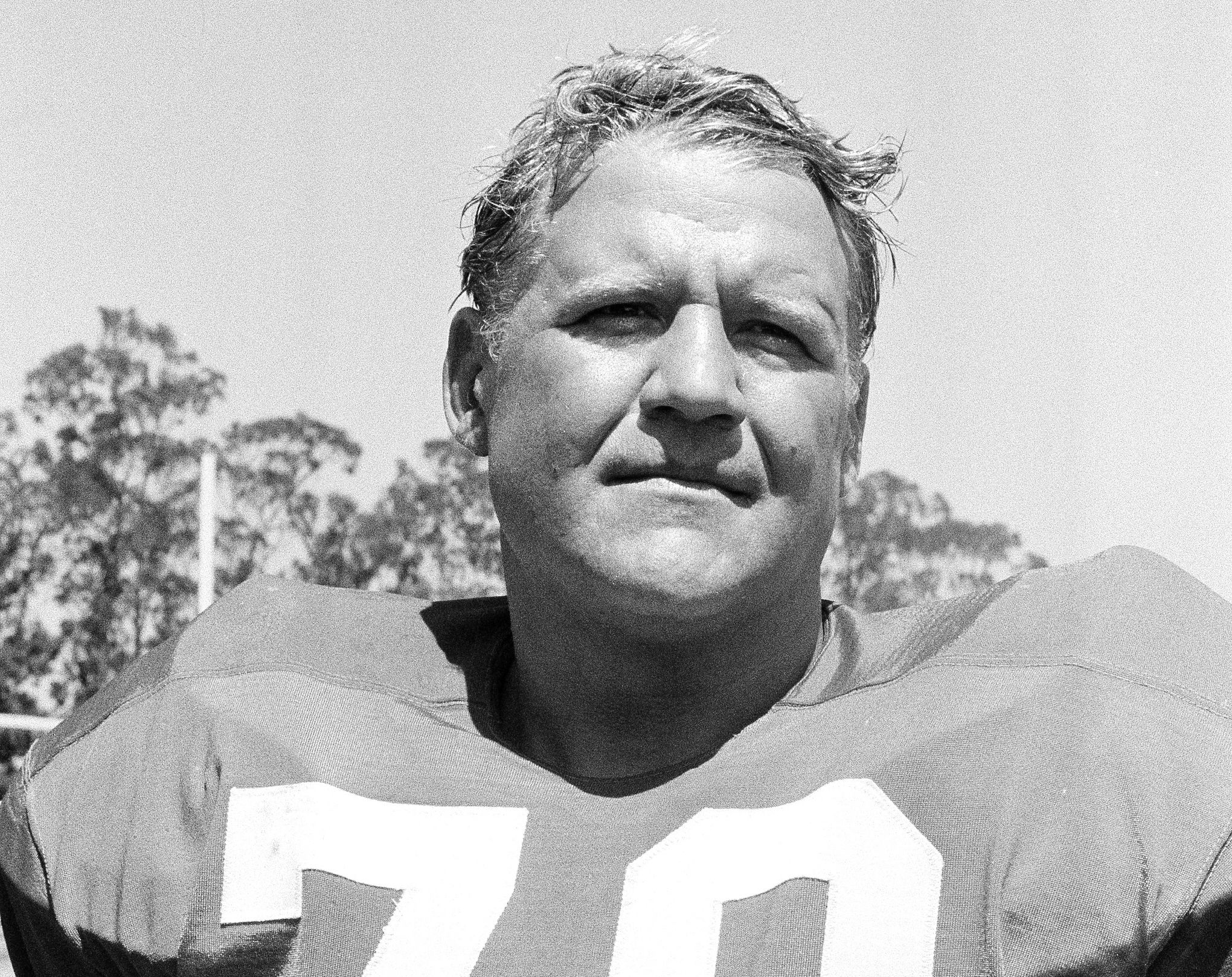 Charlie Krueger, longtime star tackle for 49ers, dies at 84