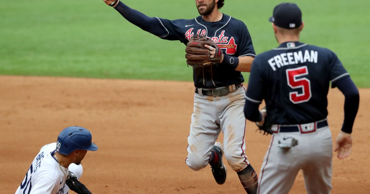 Dansby Swanson as a Winner and a Pitcher at Shortstop - Bleacher