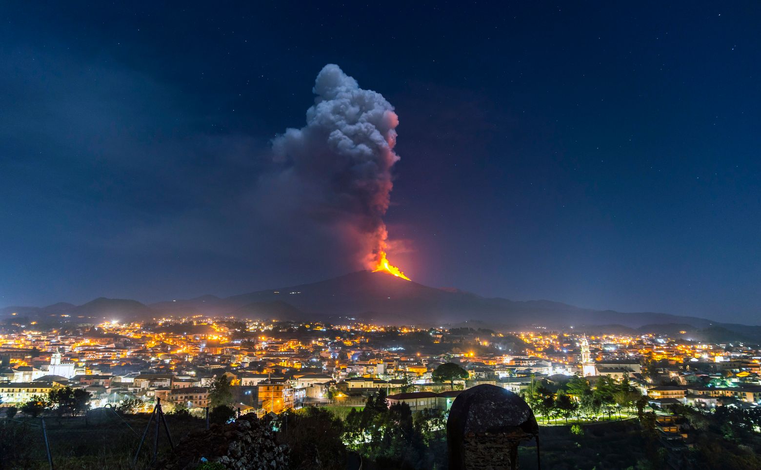 Explainer: Mount Etna puts on its latest spectacular | The Seattle Times