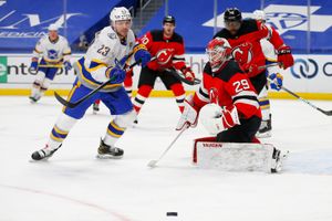 Zacha scores 1:17 into OT in Devils' 4-3 win win over Sabres - The San  Diego Union-Tribune