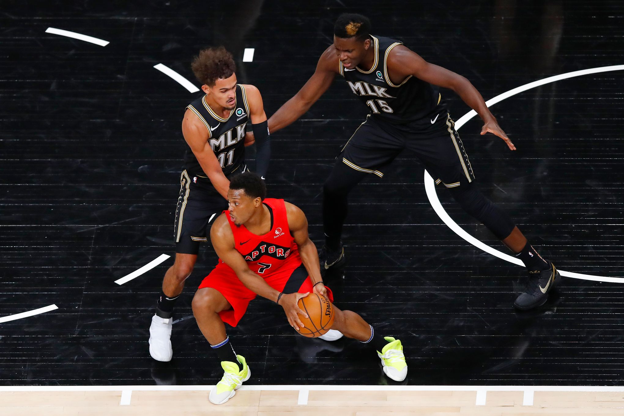 Bogdan Bogdanovic, Clint Capela lead Hawks past Raptors