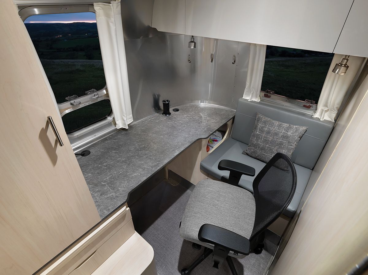 Transform Your Travel Trailer into an Office Space: A Complete Guide