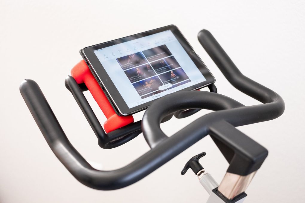 Lisa Whitney’s version of a do-it-yourself Peloton bike. The grand total for the bike: about $300, plus a $13 monthly subscription to Peloton’s app. (Max Whittaker / The New York Times)