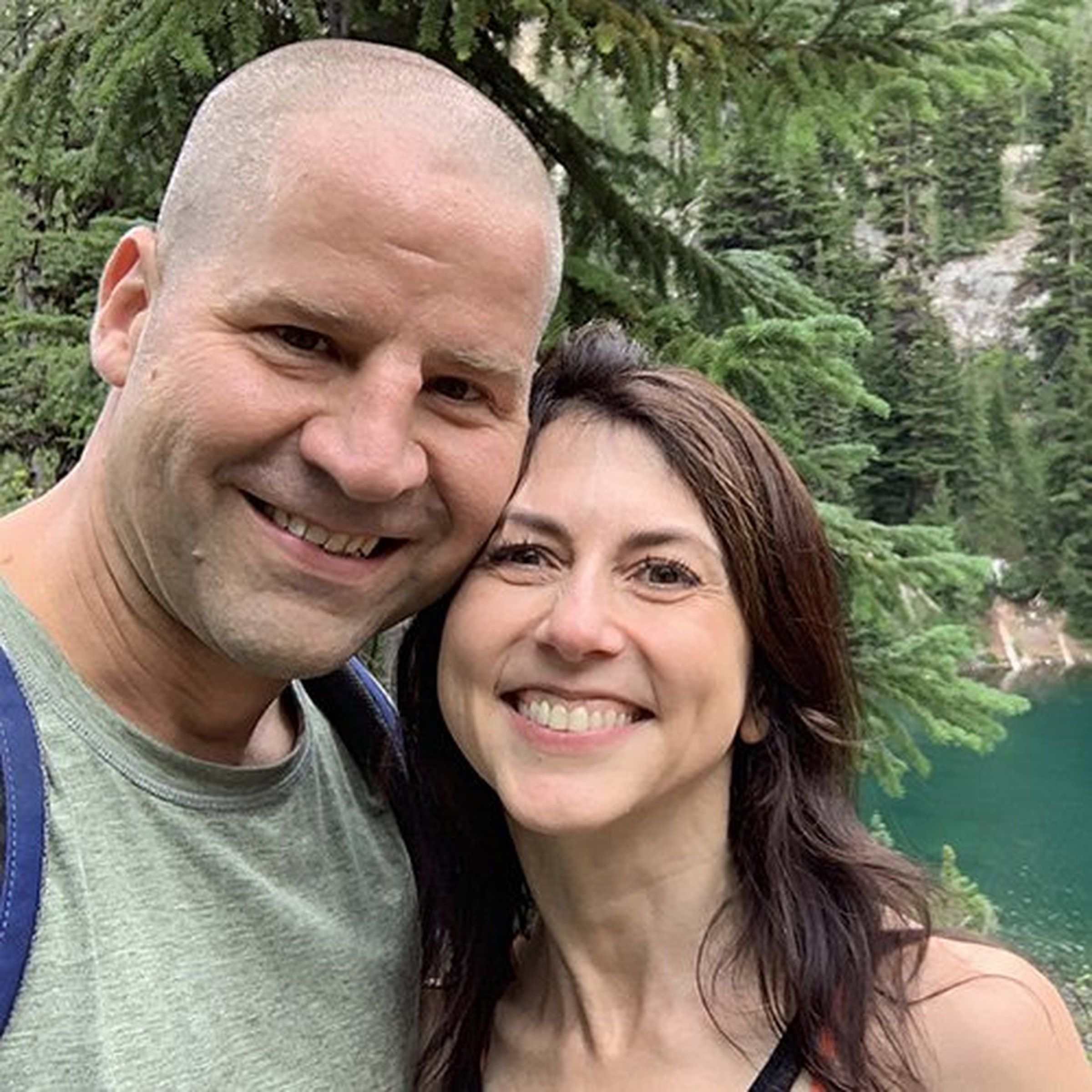 MacKenzie Scott marries Seattle teacher after Bezos divorce | The