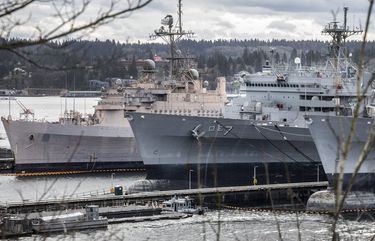 History, hints of future in Navy’s mothballed ships near Bremerton ...