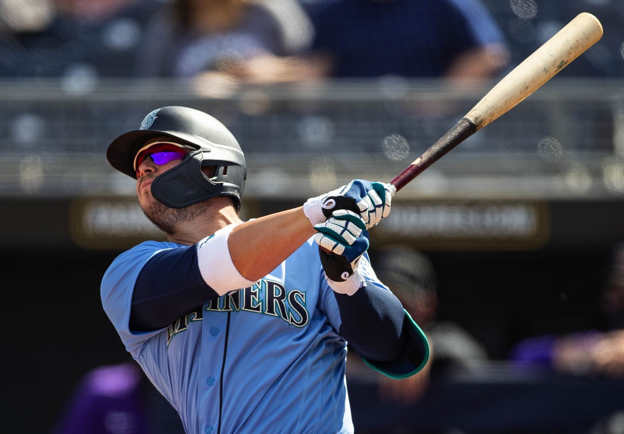 Mariners mailbag: How concerning are Evan White's offensive