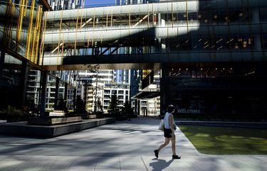 Amazon expects a return to offices by fall; some workers are miffed ...