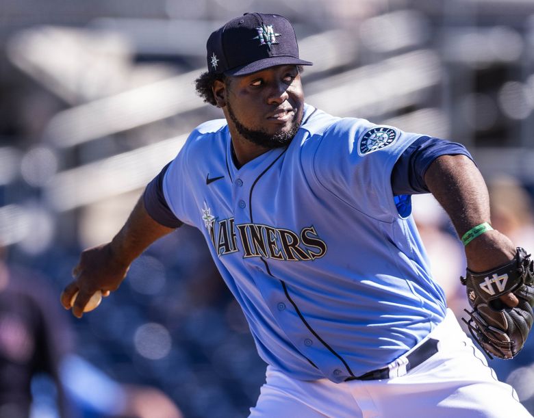 Kyle Lewis injury update: Mariners OF placed on 10-day IL with meniscus  tear in knee - DraftKings Network