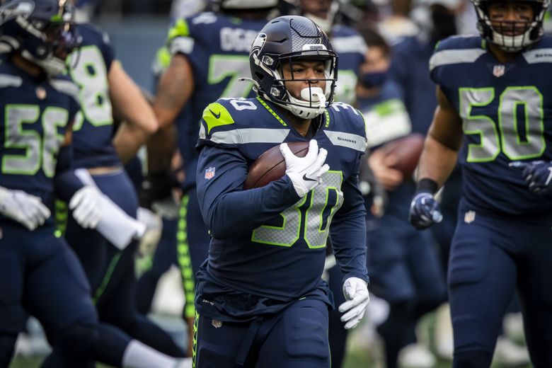 Seahawks stand pat during first wave of NFL free agency, watch Carlos Hyde  and Phillip Dorsett leave