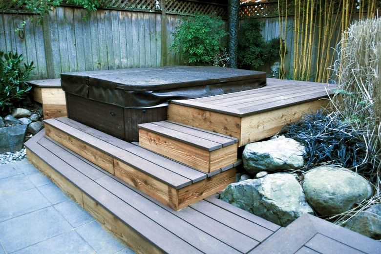 For many, a hot tub is the ultimate deck amenity. Ideally, the decking around the hot tub should align with the spa’s seats. (Courtesy of Jeff Layton)