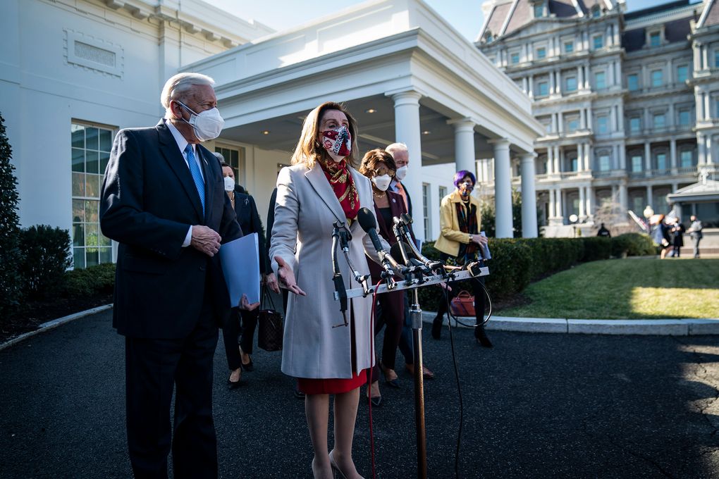 House Speaker Nancy Pelosi, D-Calif., House Majority Leader Steny Hoyer, D-Md., and other Democratic lawmakers speak outside the West Wing on Feb. 5. (Washington Post photo by Jabin Botsford).