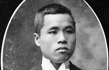 Takuji Yamashita earned his law degree from the University of Washington in 1902. He was awarded U.S. citizenship that year, and then had it stripped away by the Washington Supreme Court because of his Japanese birth. The ruling also denied him admittance to the bar, so Yamashita went into business and farming. He would later join a U.S. Supreme Court appeal to try to reverse the ban on citizenship for Asian immigrants. Credit: UW Magazine / Courtesy Imaizumi and Yamashita families