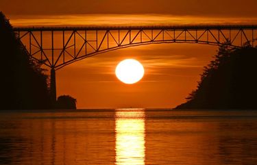 *** READER’S LENS – ONE TIME USE ONLY ***

Blaine Amidon
bfamidon@comcast.net
Edmonds, WA
425 301 1781

blaineamidon
Deception Pass, WA
2021/03/15

Conditions looked promising for a nice sunset so and friend and I made the 90 minute drive up north to Deception Pass.  Things fell into place very nicely for us as the sun dropped down where we anticipated, and there was a very nice orange tint in the sky as the sun set.  Taken with a Nikon Z7 with a 150 – 600mm Tamron telephoto lens.		DSC_9550.jpg

I agree to the Readers Lens Terms and Conditions	11:31:49 16 Mar, 2021
