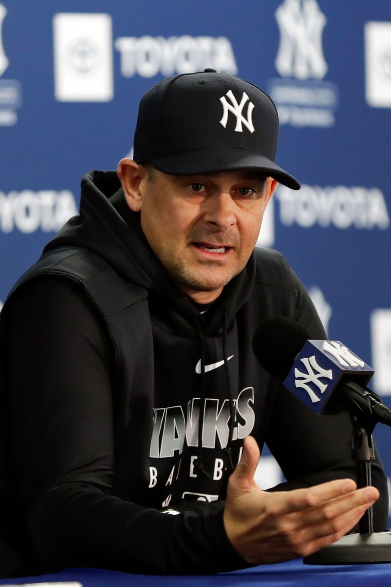 Aaron Boone Taking Leave of Absence to Get Pacemaker - The New York Times